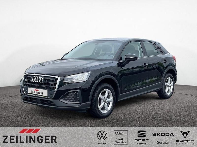 Mythosschwarz (metallic) Gebraucht 2023 Audi Q2 Basis SUV | 20.895 € (Superpreis) - Bild 1/4