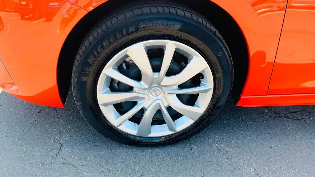Gebraucht Opel Corsa-e 100 kW (136 PS) 2022 Orange Kleinwagen