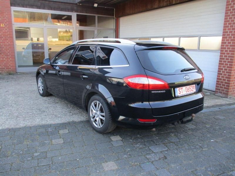 Gebraucht Ford Mondeo 140 PS (102 kW) 2008 Schwarz Kombi