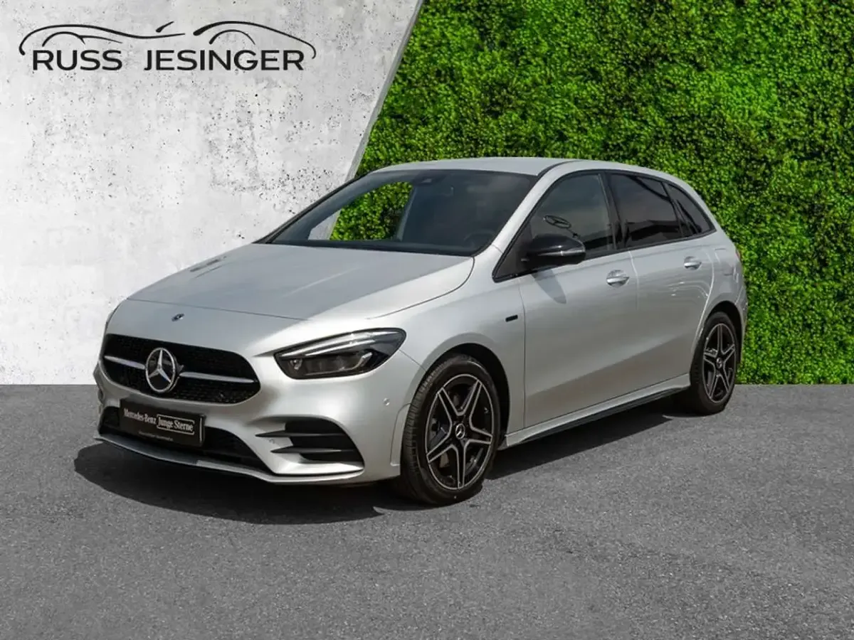 Gebraucht Mercedes B250e AMG line 218 PS (160 kW) 2021 Silber Kleinwagen