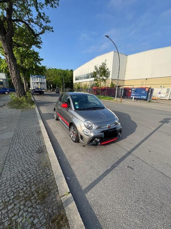 Grau Gebraucht 2019 Abarth 595 Kleinwagen | 13.300 € (Superpreis) - Bild 1/4