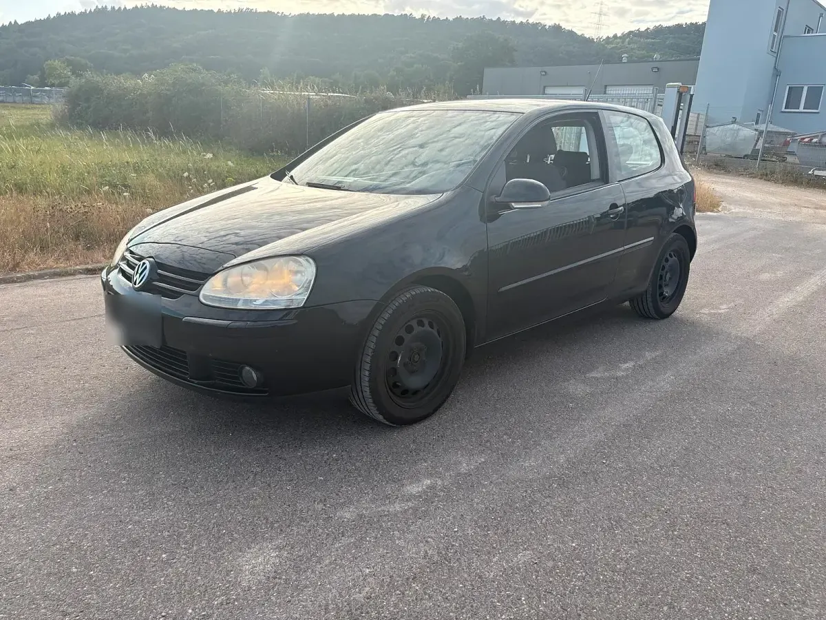 Gebraucht VW Golf VI 80 PS (58 kW) 2008 Schwarz Kleinwagen
