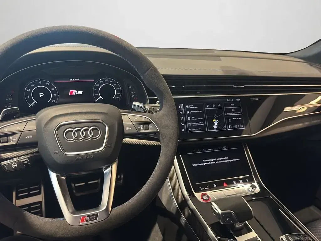 Neu Audi RS Q8 Basis 641 PS (471 kW) 2026 Mythosschwarz metallic (metallic) SUV