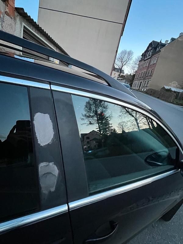 Second-hand VW Golf V 105 CP (77 kW) 2008 Negru Break