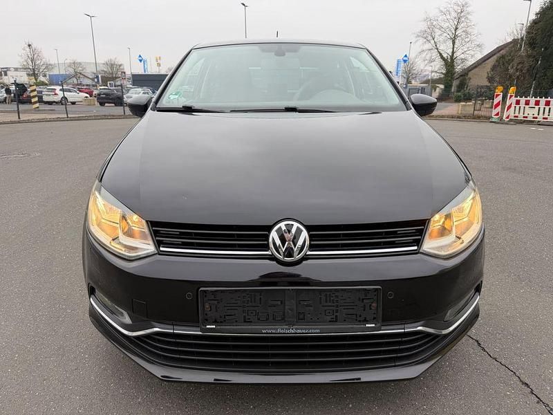 Gebraucht VW Polo Allstar 90 PS (66 kW) 2016 Schwarz Kleinwagen