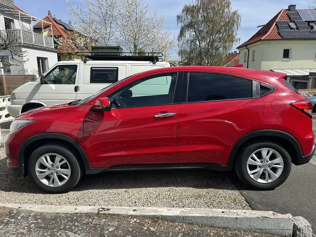 Gebraucht Honda HR-V Elegance 131 PS (96 kW) 2017 Rot SUV