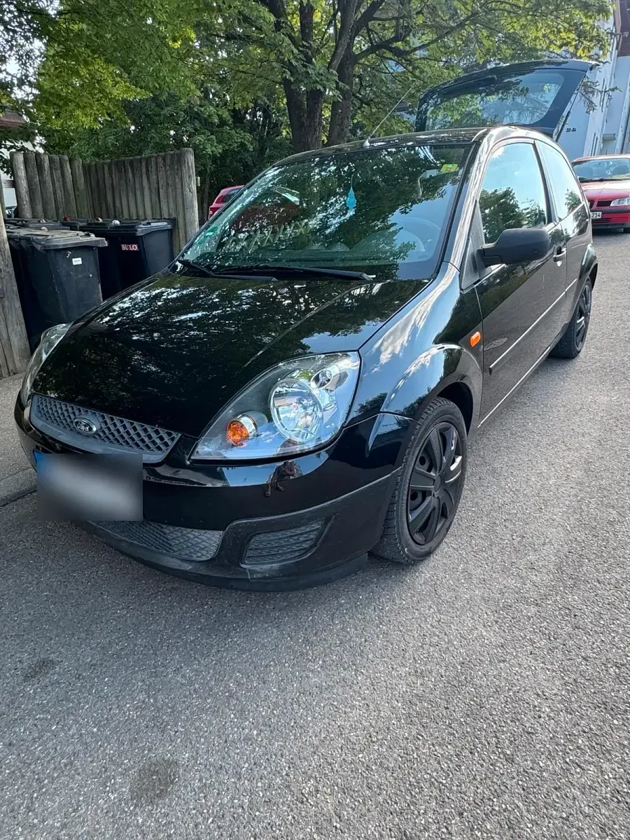 Gebraucht Ford Fiesta 70 PS (51 kW) 2006 Schwarz Kleinwagen