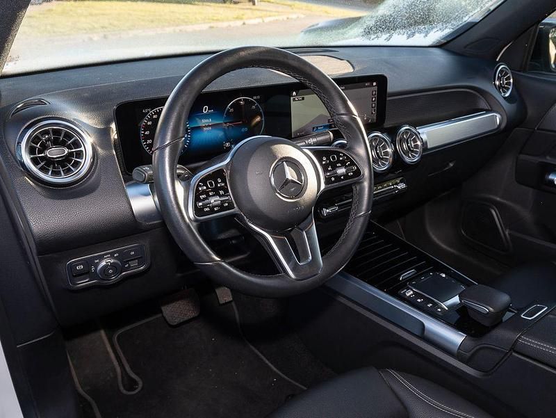 Gebraucht Mercedes EQB250 139 kW (190 PS) 2022 Polarweiß SUV