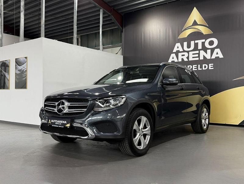 Grau Gebraucht 2015 Mercedes GLC250 SUV | 18.999 € (Fairer Preis) - Bild 1/4