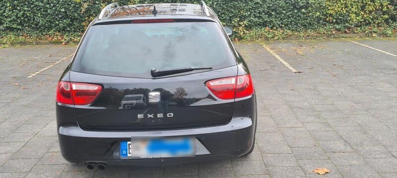 Schwarz Gebraucht 2012 Seat Exeo Style Kombi | 3.600 € (Fairer Preis) - Bild 1/4