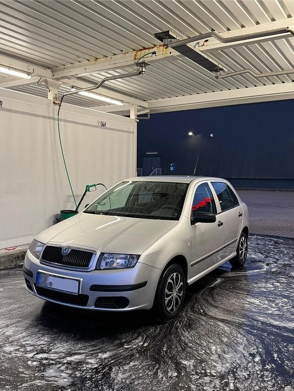 Gebraucht Skoda Fabia 54 PS (39 kW) 2006 Silber Limousine