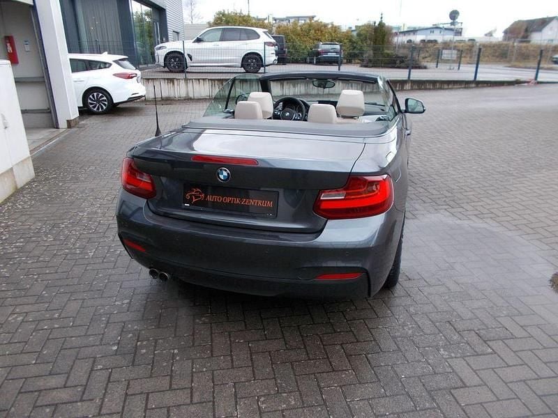 Gebraucht BMW 220 M Sport 184 PS (135 kW) 2017 Grau Cabrio