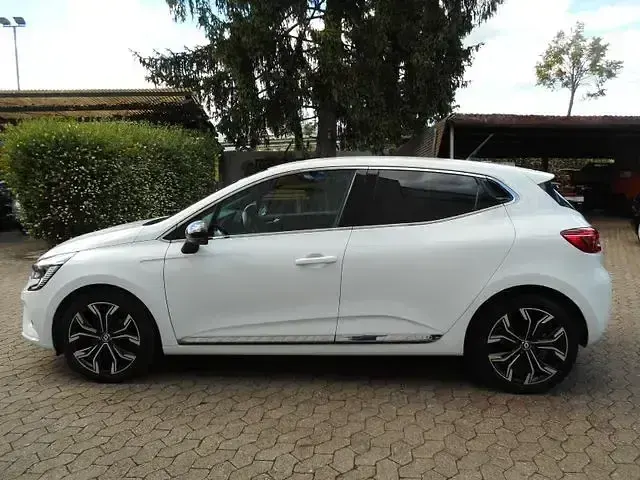 Gebraucht Renault Clio V Intens 91 PS (66 kW) 2022 Weiß Limousine
