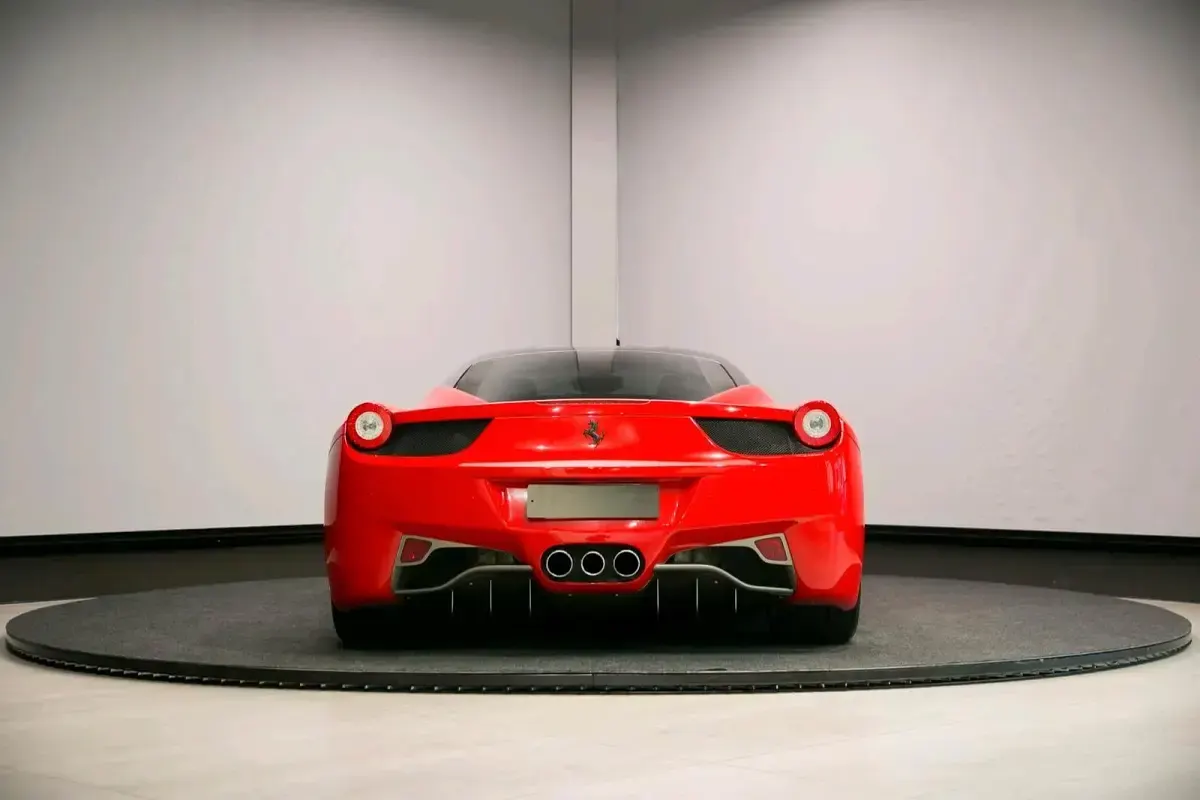 Gebraucht Ferrari 458 570 PS (419 kW) 2011 Rot Coupé
