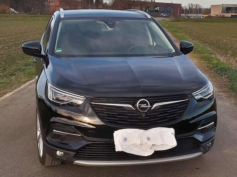 Schwarz Gebraucht 2021 Opel Grandland X Ultimate SUV | 23.490 € (Fairer Preis) - Bild 1/4