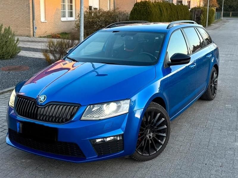 Blau Gebraucht 2014 Skoda Octavia vRS Kombi | 7.700 € (Guter Preis) - Bild 1/4