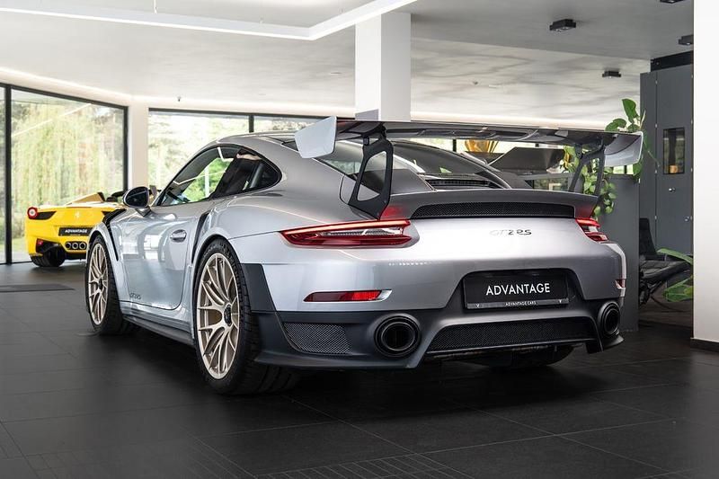 Gebraucht Porsche 911 GT2 RS 700 PS (514 kW) 2018 Silber Coupé