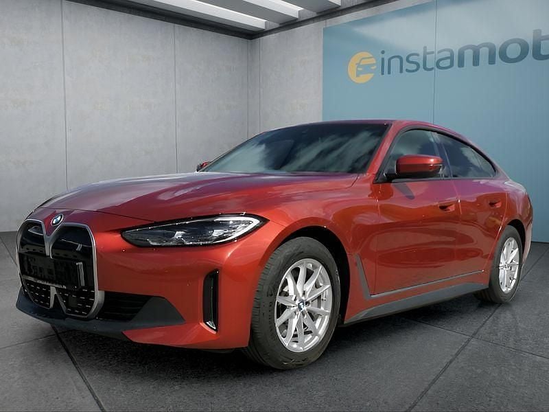 Orange Gebraucht 2022 BMW i4 Limousine | 38.949 € (Fairer Preis) - Bild 1/4