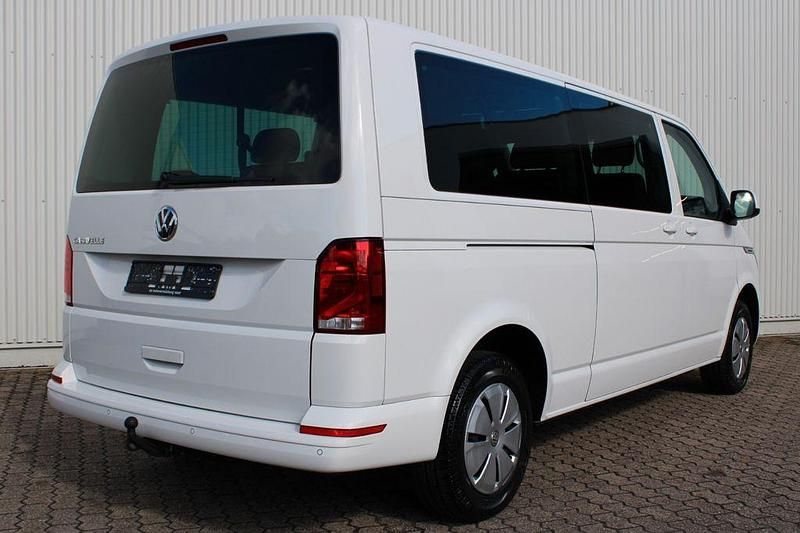 Gebraucht VW Caravelle 150 PS (110 kW) 2021 Weiß Van / Kleinbus