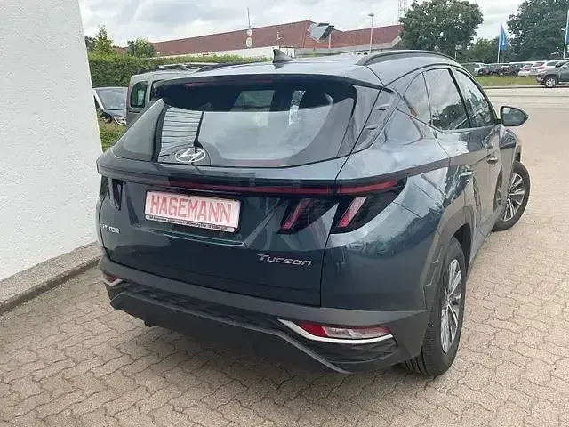 Gebraucht Hyundai Tucson Select 150 PS (110 kW) 2023 Blau (metallic) SUV