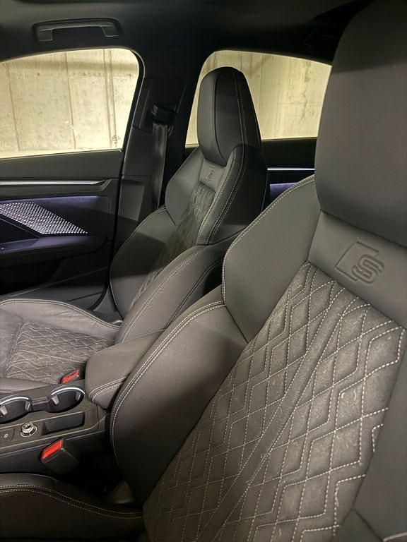 Gebraucht Audi S3 Ambiente 333 PS (244 kW) 2024 Blau Limousine