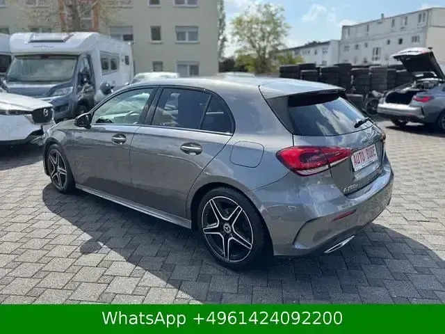 Gebraucht Mercedes A200 AMG line 150 PS (110 kW) 2022 Andere Limousine