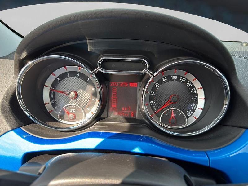 Gebraucht Opel Adam Rocks Rocks 116 PS (85 kW) 2015 Blau Kleinwagen