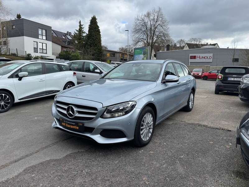 Diamantsilber metalliclack Gebraucht 2015 Mercedes C250 Kombi | 18.490 € (Guter Preis) - Bild 1/4