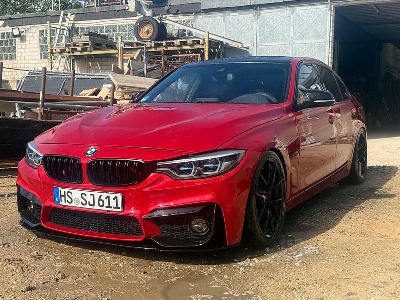 Grau Gebraucht 2014 BMW 325 M Performance Limousine | 16.999 € (Teuer) - Bild 1/4
