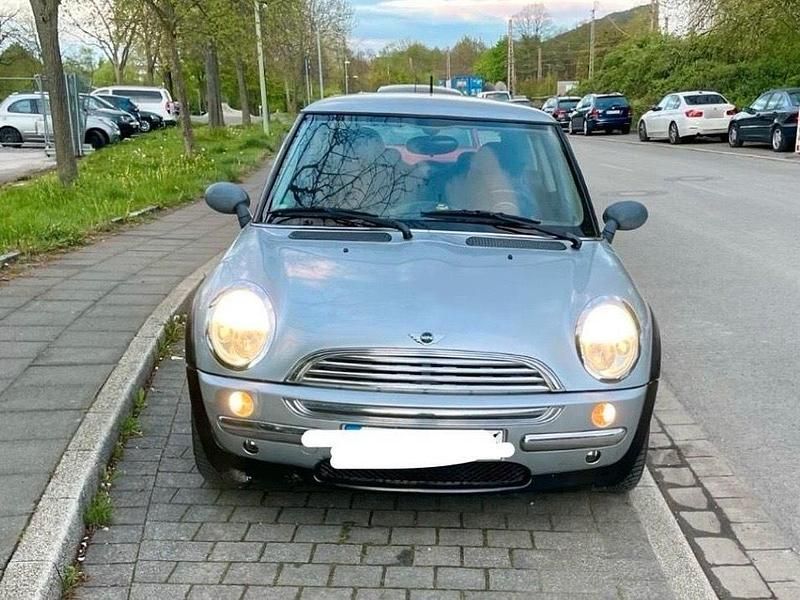 Second-hand Mini Cooper 90 CP (66 kW) 2004 Argintiu Hatchback