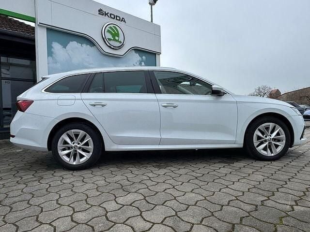 Gebraucht Skoda Octavia 116 PS (85 kW) 2022 Weiß Kombi