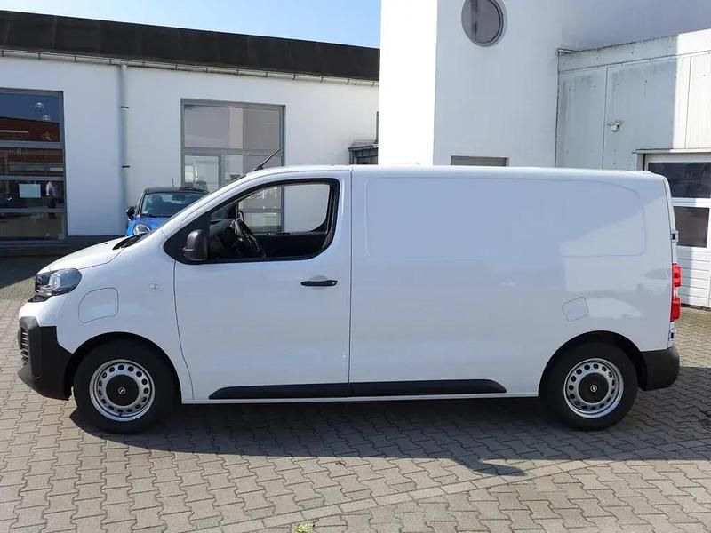 Gebraucht Opel Vivaro-e Combi 100 kW (136 PS) 2025 Kaolin weiß Van