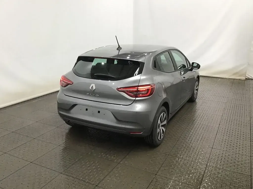 Gebraucht Renault Clio Equilibre 91 PS (66 kW) 2023 Kleinwagen