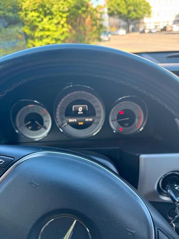 Schwarz Gebraucht 2014 Mercedes GLK200 SUV | 13.000 € (Guter Preis) - Bild 1/4