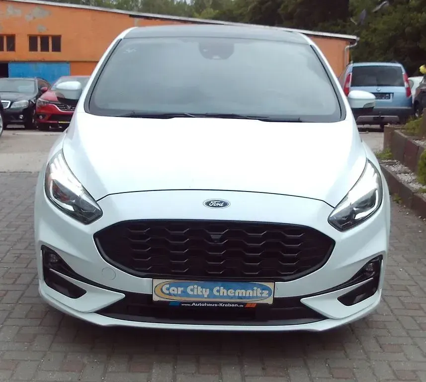 Gebraucht Ford S-MAX ST-Line 241 PS (177 kW) 2019 Weiß Van / Kleinbus