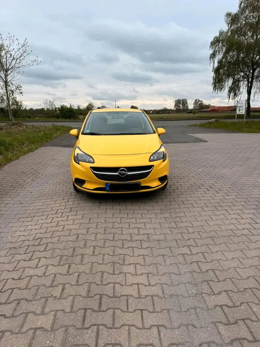 Gebraucht Opel Corsa 75 PS (55 kW) 2016 Andere farben Kleinwagen