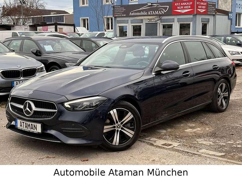 Cavansitblau metalliclack Gebraucht 2021 Mercedes C220 Avantgarde Kombi | 23.990 € (Fairer Preis) - Bild 1/4