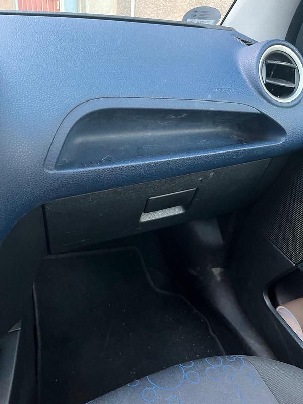 Gebraucht Ford Fiesta 69 PS (50 kW) 2005 Silber Kleinwagen