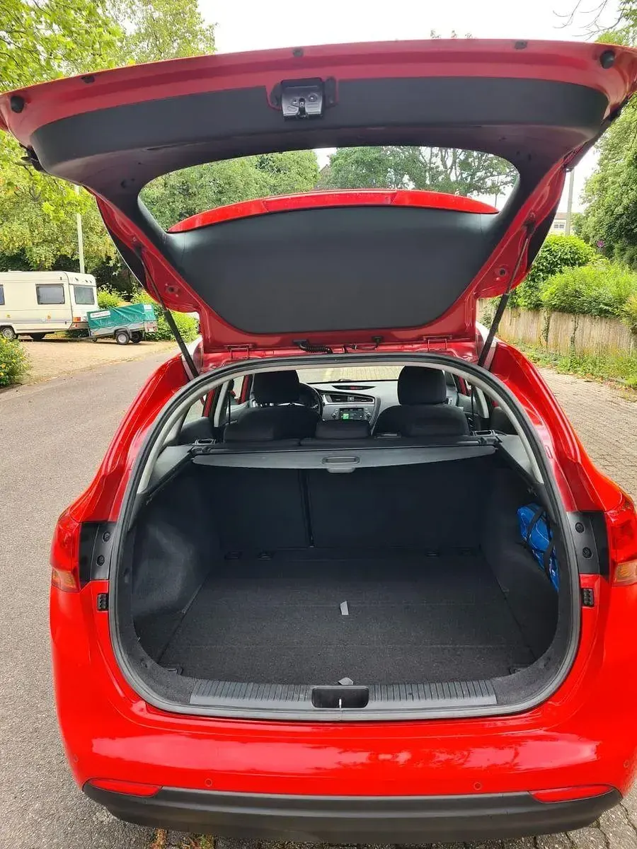Gebraucht Kia Ceed Sportswagon 135 PS (99 kW) 2016 Rot Kombi