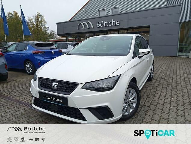 "candy" weiss Gebraucht 2024 Seat Ibiza Style Limousine | 18.780 € (Guter Preis) - Bild 1/2