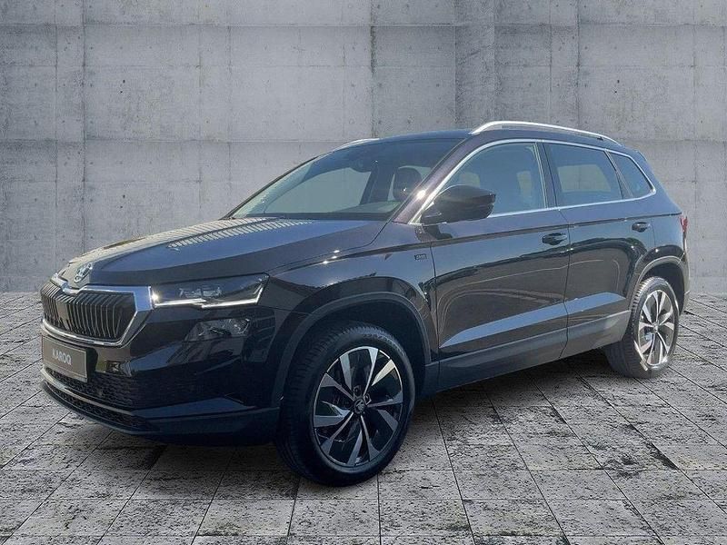 Schwarz Neu 2025 Skoda Karoq Tour SUV | 42.870 € (Teuer) - Bild 1/4