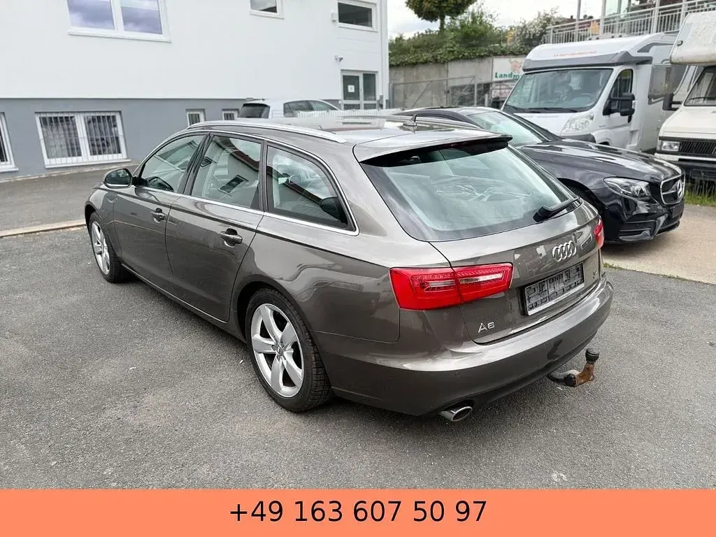 Gebraucht Audi A6 Comfort 245 PS (180 kW) 2012 Grau Kombi