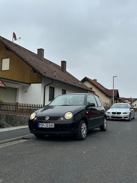 Gebraucht VW Lupo 60 PS (44 kW) 2002 Schwarz Kleinwagen