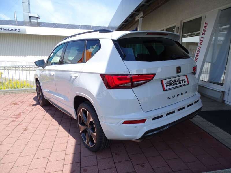 Neu Cupra Ateca 150 PS (110 kW) 2025 Nevada weiß (metallic) SUV
