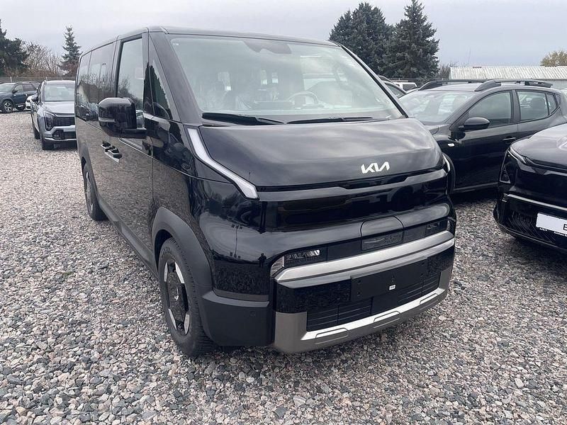 Neu Kia PV5 Plus 119 kW (163 PS) 2026 Schwarz Van / Kleinbus