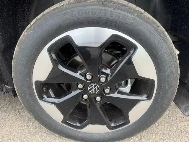 Neu VW T7 Style 160 kW (218 PS) 2026 Midnight black metallic Van