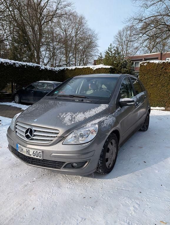Gebraucht Mercedes B200 136 PS (100 kW) 2006 Van / Kleinbus