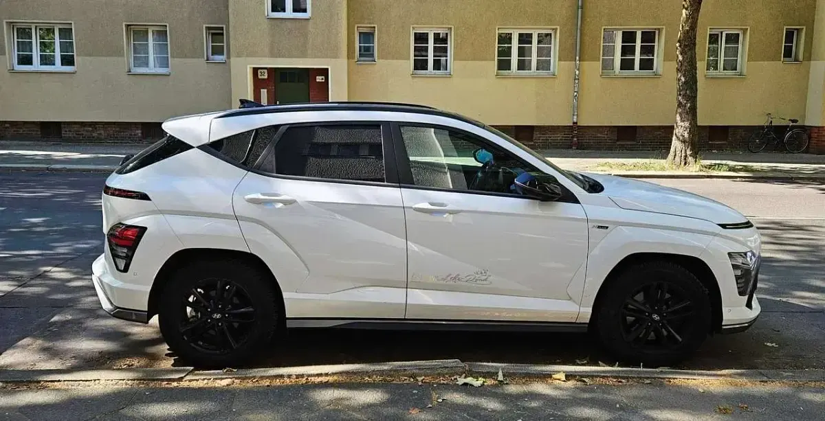 Gebraucht Hyundai Kona N Line 199 PS (146 kW) 2023 Weiß SUV