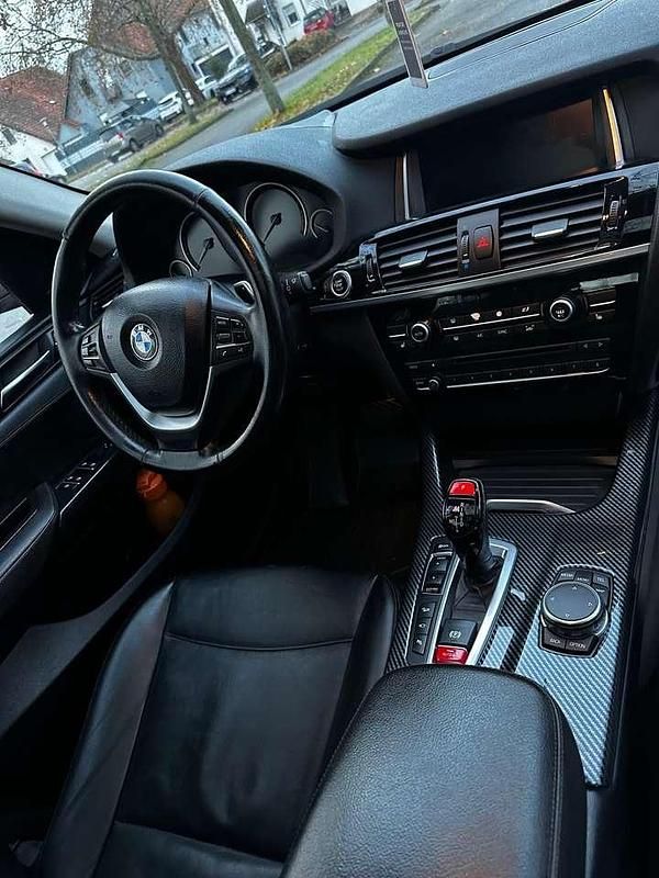 Gebraucht BMW X4 xLine 245 PS (180 kW) 2016 Rot SUV
