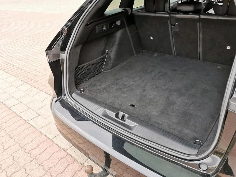 Gebraucht Opel Astra Ultimate 130 PS (95 kW) 2024 Schwarz Kombi